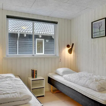 With Fireplace 03 Dom wakacyjny